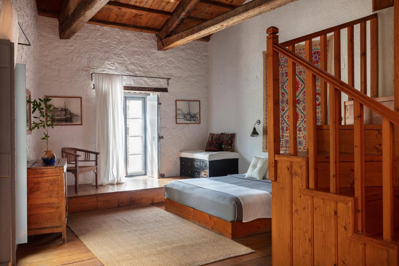 Bratsera Boutique Hotel Hydra  Exterior photo