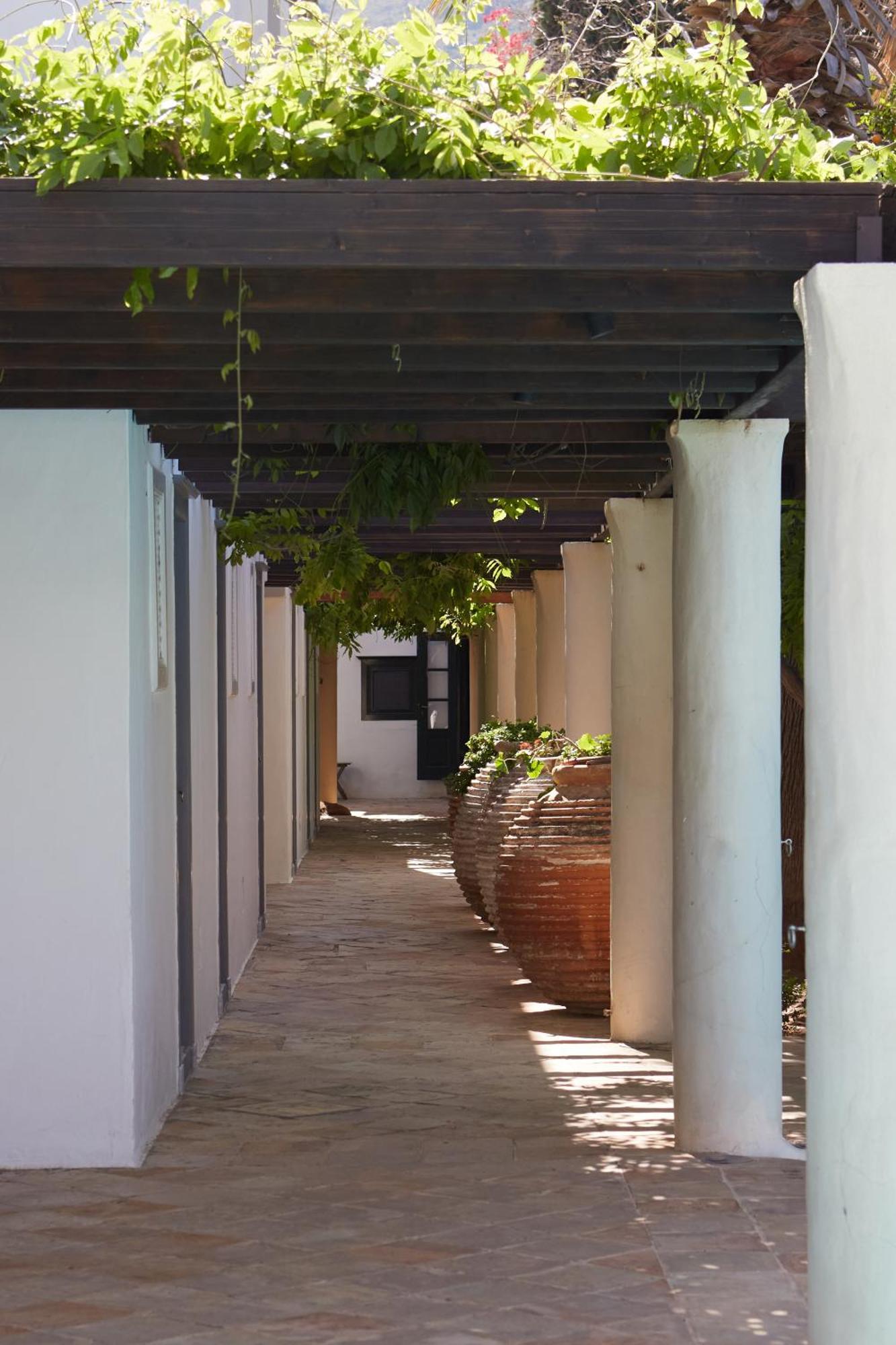 Bratsera Boutique Hotel Hydra  Exterior photo